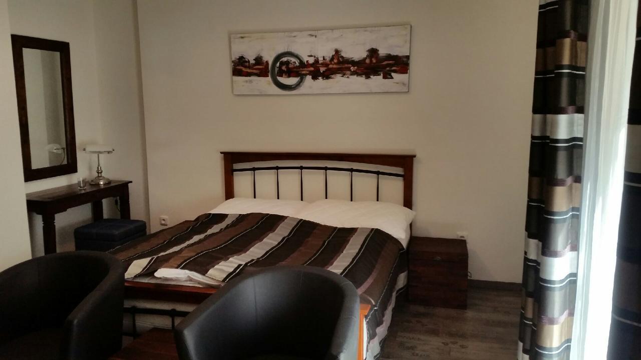 Appartamento Sommelierka Valtice Esterno foto